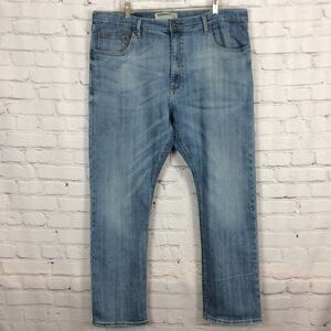 Wrangler Premium Quality Jeans Men’s Size 40x30 Straight Fit Flex Denim Cowboy